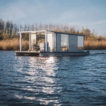 Aquahome - Np De Biesbosch - Bijzonder Overnachten Op Houseboat! * Werkendam