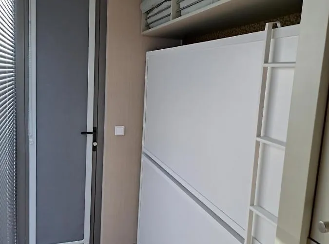 Aquahome - Np De Biesbosch - Bijzonder Overnachten Op Houseboat! Chalet *