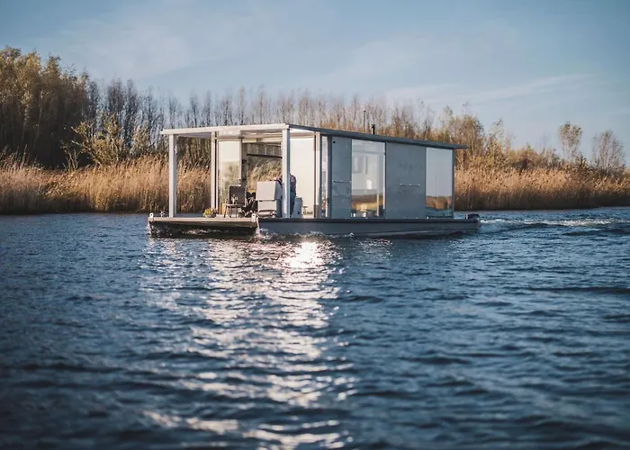 Aquahome - Np De Biesbosch - Bijzonder Overnachten Op Houseboat! * Werkendam