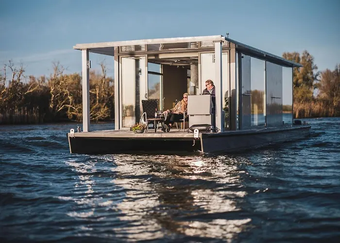 Aquahome - Np De Biesbosch - Bijzonder Overnachten Op Houseboat! Werkendam