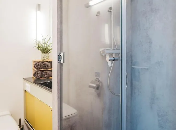 Chalet Aquahome - Np De Biesbosch - Bijzonder Overnachten Op Houseboat! *